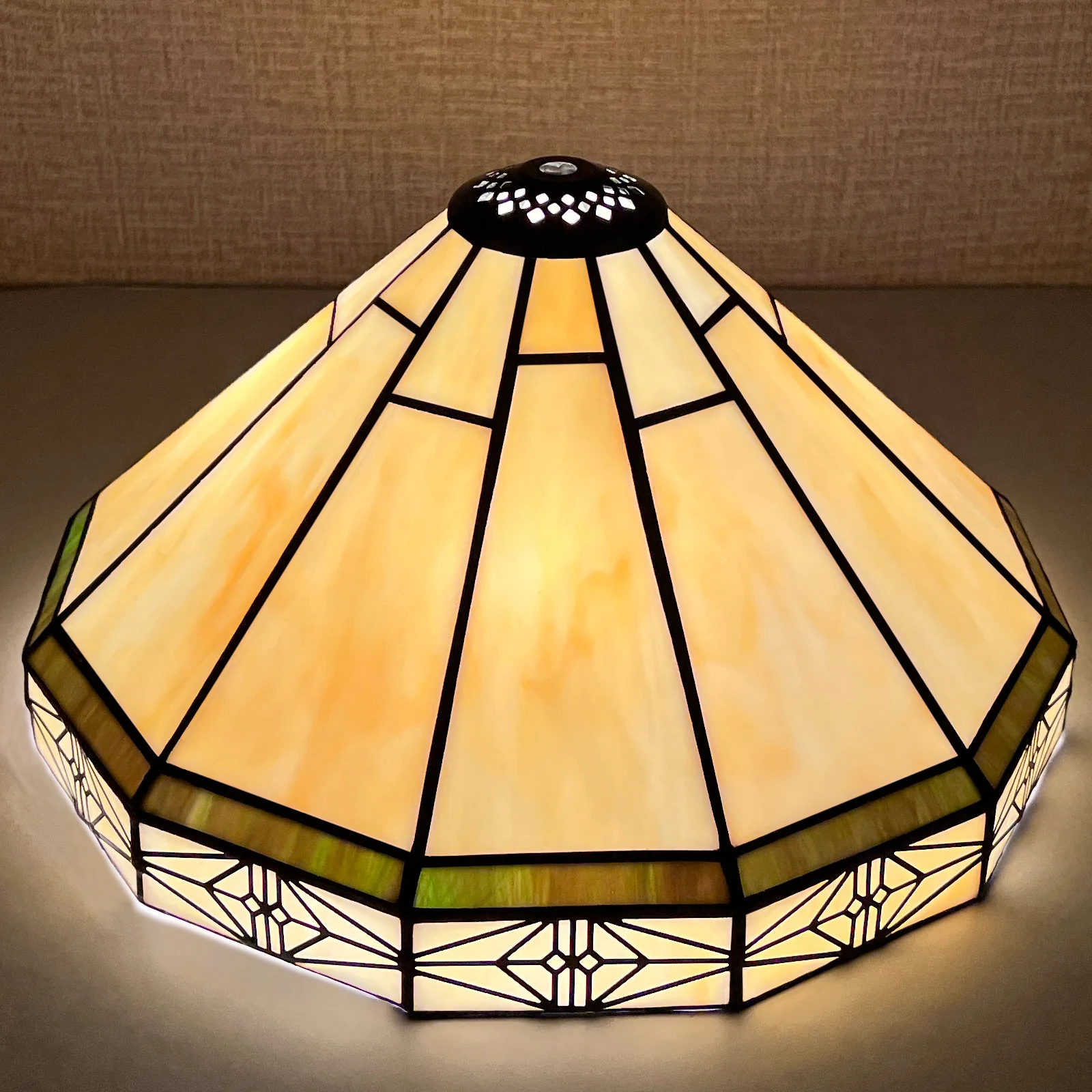 Capulina Tiffany Lamp Shade 12 Inches Wide Accessories Replacement Vintage Cream Tiffany Style Stained Glass Lampshade for Table Lamp - Image 7