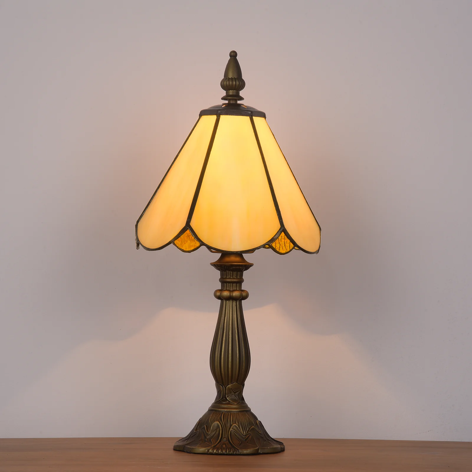 Cotoss Tiffany Table Lamp,Handcrafts Stained Glass Style Table Light,Blue Small Desk Bedside Table Night Lamp for Living Room Bedroom Study Office Bookcase Desk Light - Image 8