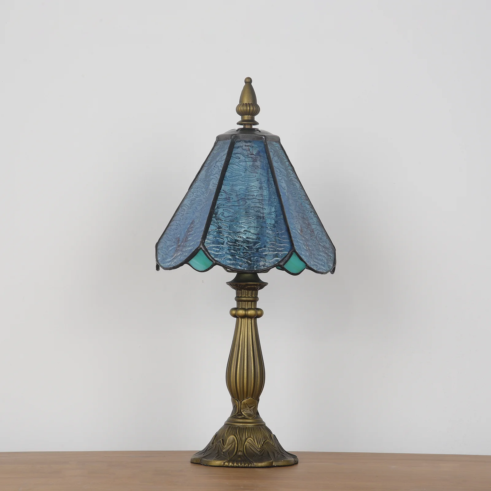 Cotoss Tiffany Table Lamp,Handcrafts Stained Glass Style Table Light,Blue Small Desk Bedside Table Night Lamp for Living Room Bedroom Study Office Bookcase Desk Light - Image 8